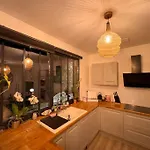 Maison + Parking Prive Au Coeur 60m2 * אנגולם