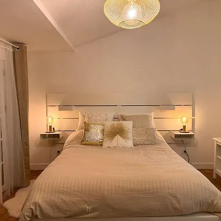 Maison + Parking Prive Au Coeur 60m2 בית נופש *