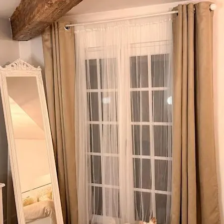 Holiday home Maison + Parking Prive Au Coeur 60m2 *