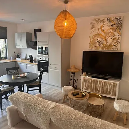 Maison + Parking Privé Au Cœur 60m2 Angulema