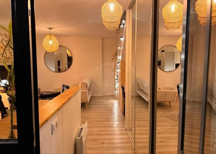 Maison + Parking Prive Au Coeur 60m2 * Angouleme