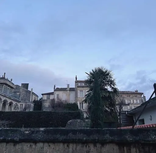 Holiday home Maison + Parking Prive Au Coeur 60m2